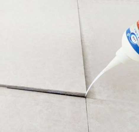 儋州瓷砖空鼓维修公司分享卫生间瓷砖脱落的原因可能有以下几点